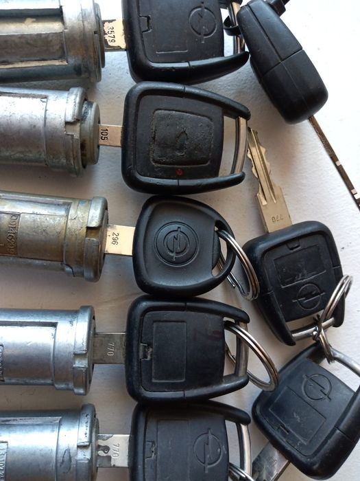 vand contact , butuc original partea mecanica op