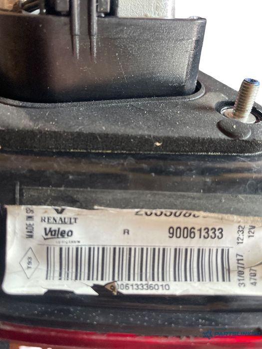 Lampa spate / Stop dreapta spate RENAULT KADJAR 2015+