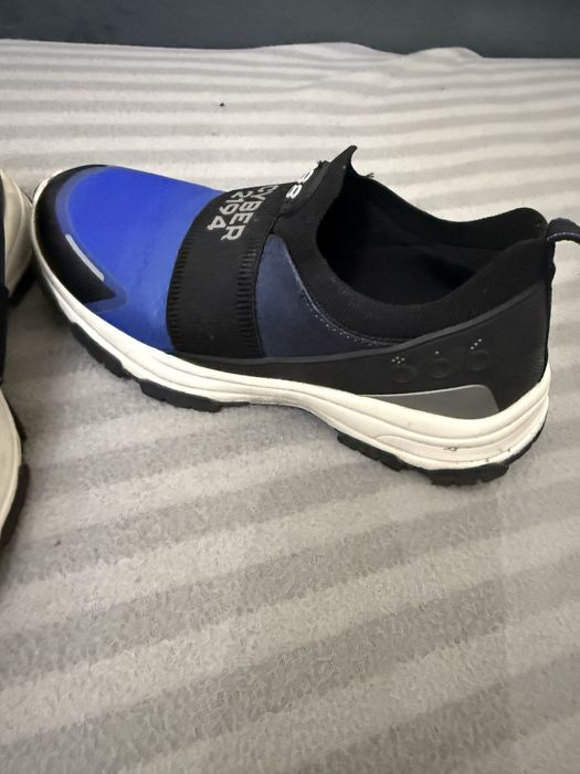 Продаются кросовки на мальчика