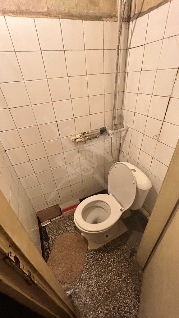 Продава се Двустаен апартамент в Пловдив, Христо Смирненски - 64 кв.м за 1094 €/кв.м - Снимка #5