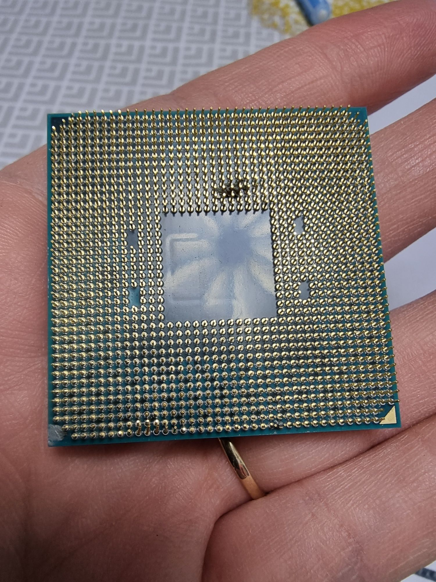 Процесори AMD RYZEN 3 2200G