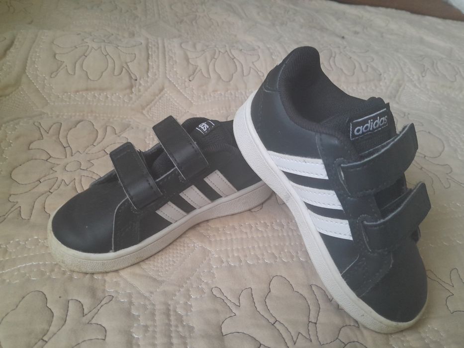 Incaltaminte Adidas și Nike, mărime 23.5