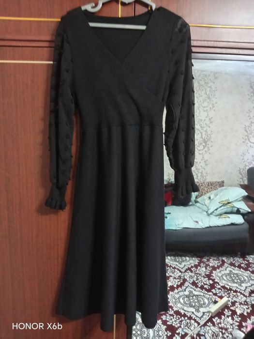 Куртка кора, ветровка кора, иссик кулак кора рангли  хаммаси яхши хола