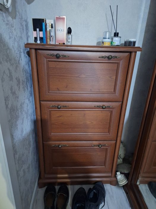 Продаём прихожку и обувницу