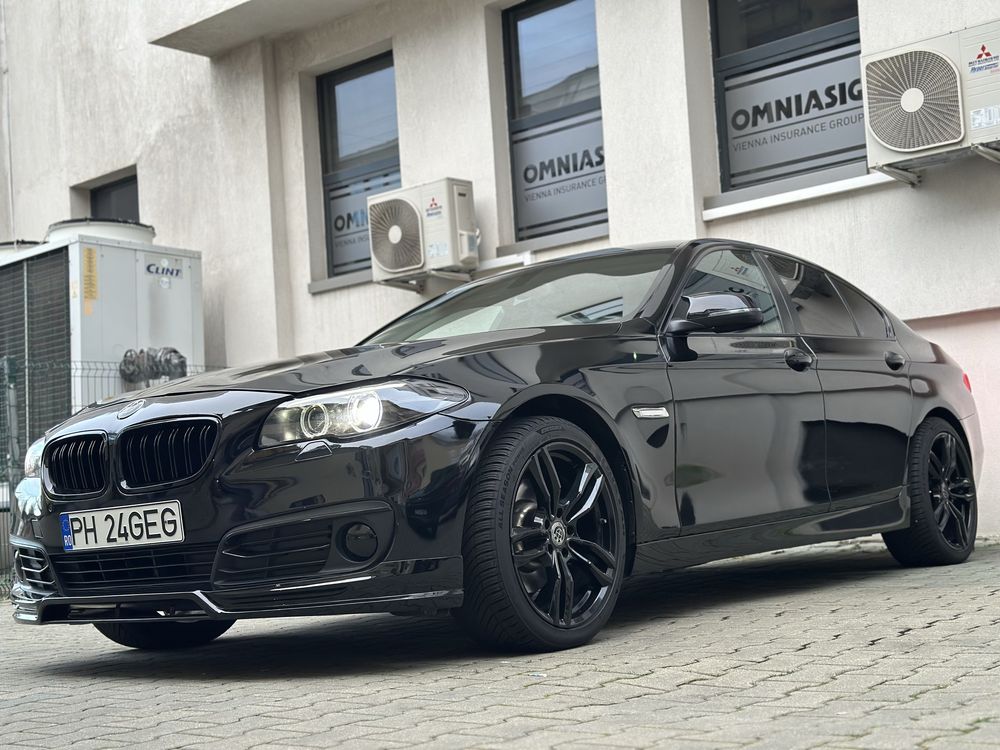 BMW Seria 5 F10 520d M-Paket / Automat / Trapa / Full Negru