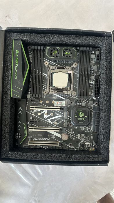 Huananzhi x99 F8 + E5 2678v3+kuler NZXT