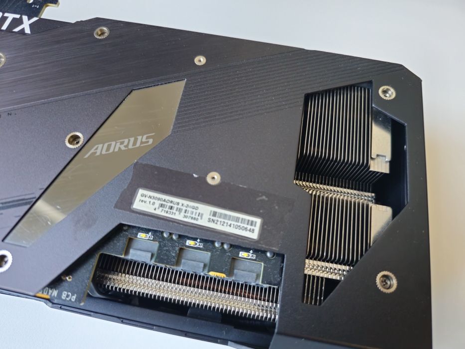RTX 3090 AORUS XTREME, 24GB (DM pt poze actualizate)