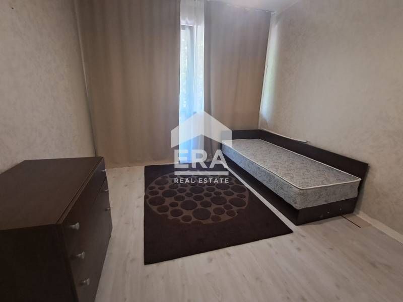 Дава се под наем Четиристаен апартамент в Варна, Окръжна болница - 98 кв.м за 614 € - Снимка #8