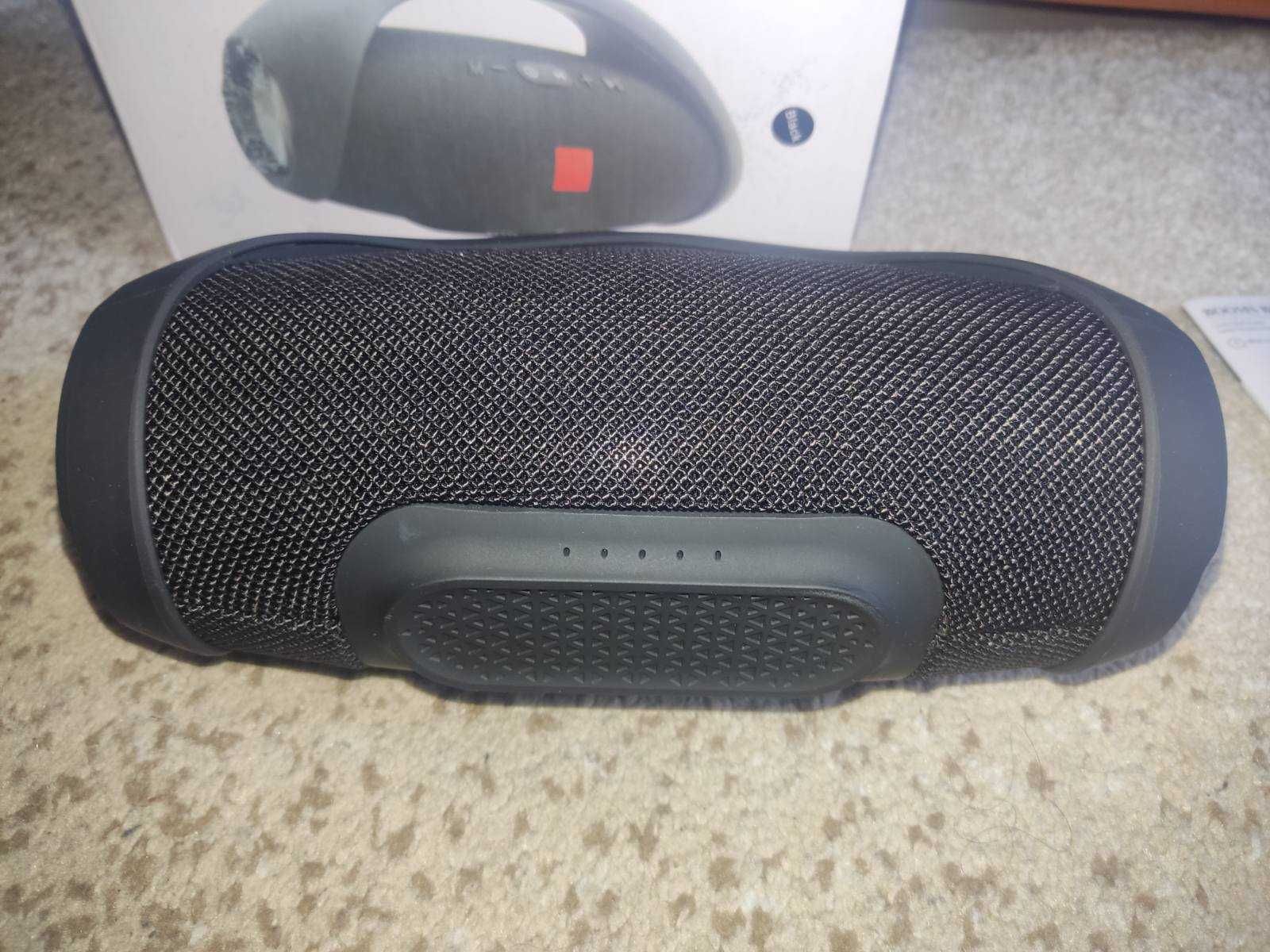 Блутуут колонка JBL Boombox за 20лв