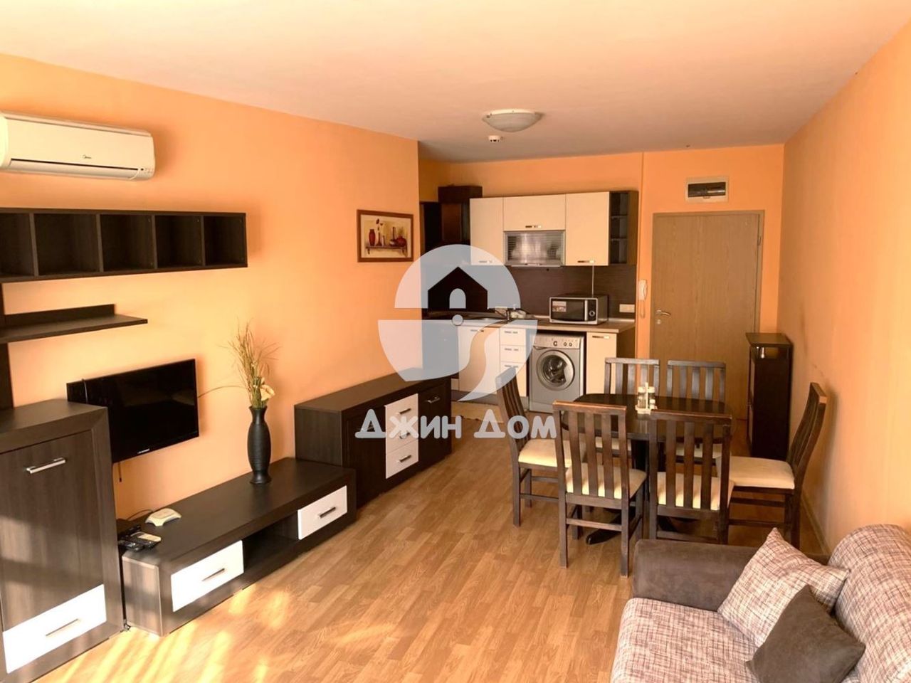 Продава се Двустаен апартамент в Ахелой - 72 кв.м за 723 €/кв.м - Снимка #3