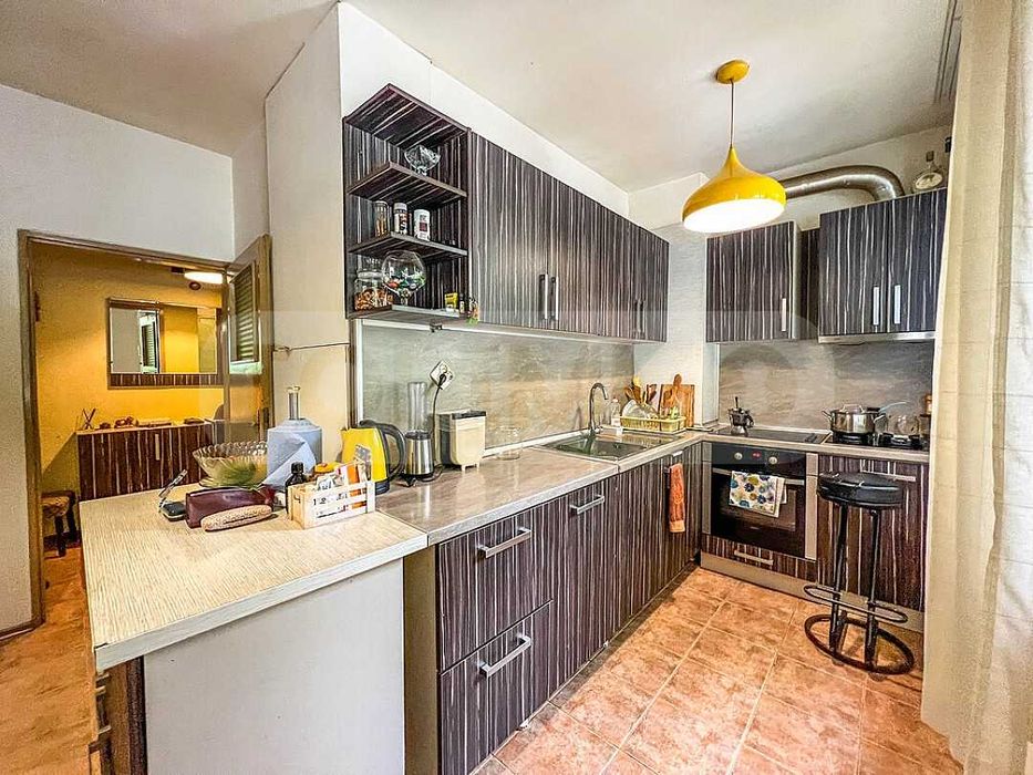 Продава се Четиристаен апартамент в Варна, Лятно кино Тракия - 86 кв.м за 2210 €/кв.м - Снимка #4