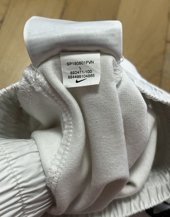 Анцунг Nike Air Max