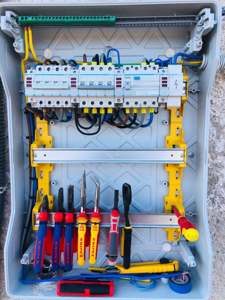 Electrician autorizat București și Ilfov