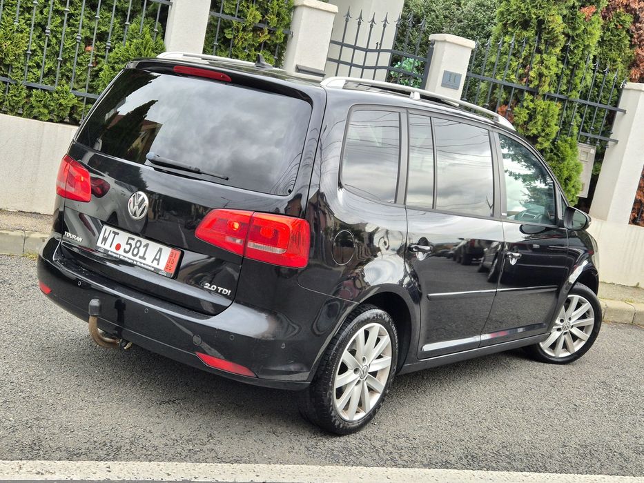 VW Touran- 7 locuri- 2.0 - 140CP-Euro5-Xenon