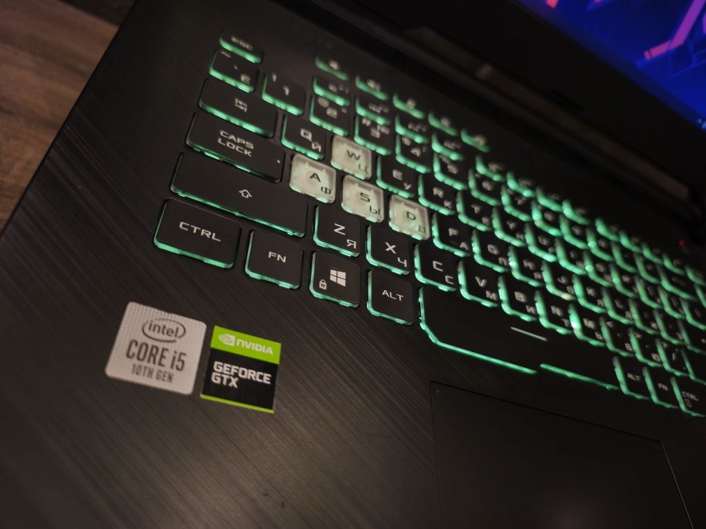 Мощный Игравой Ноутбук ASUS (core i5-10th Gen/GTX 1650ti/16ОЗУ/512ssd)