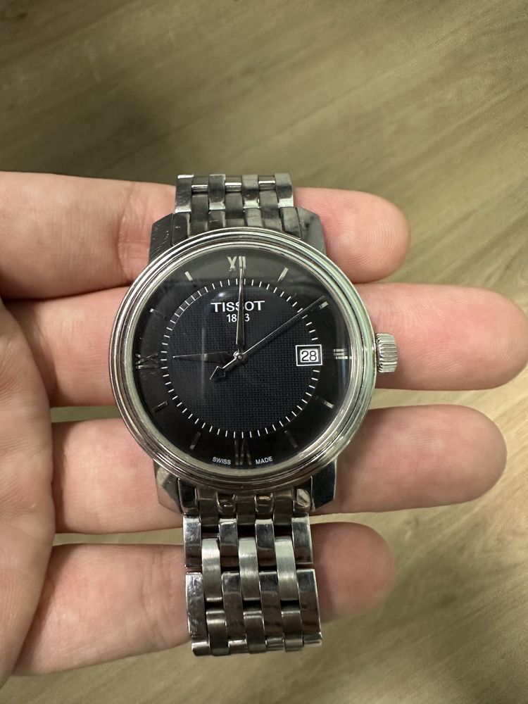 Наручные часы Tissot Bridgeport
