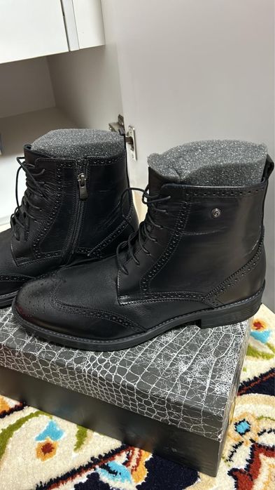Продам зимную ботинку новый новый новый