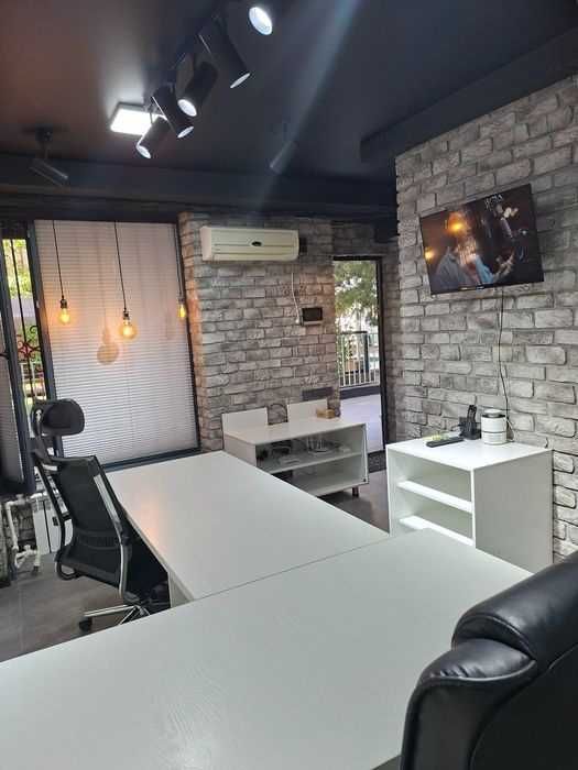 Сдаётся офис 25 м² в Центре, Мирзо-Улугбекский р-н, Дархан, с мебелью