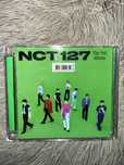 NCT 127 STICKER cd албум