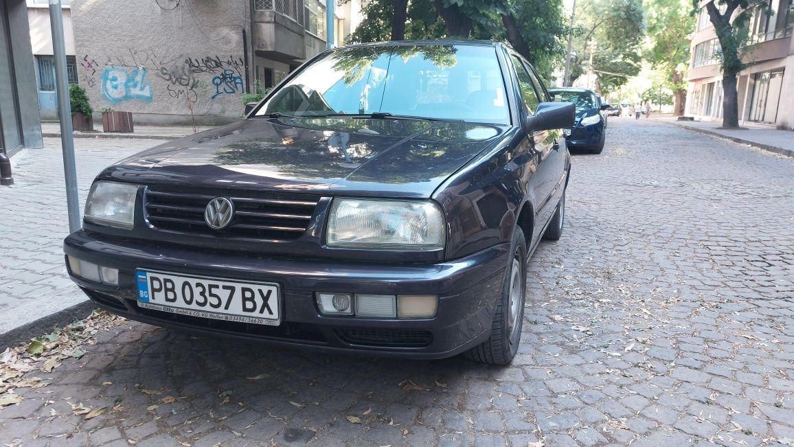 VW Vento 1,6 101к.с. 1996г.