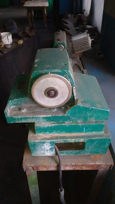 Станок шлифовки клапана