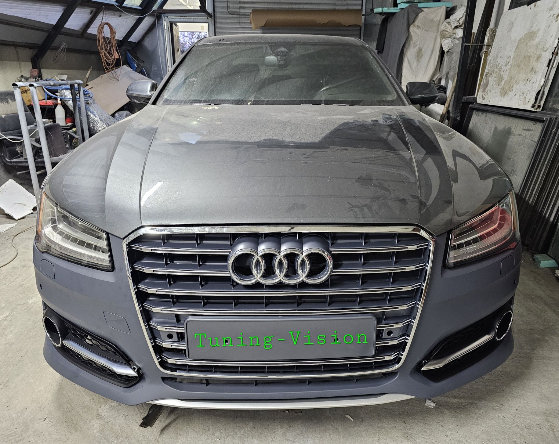Предна броня с решетка Audi дифузьор накрайници джанти S8 D4 Facelift