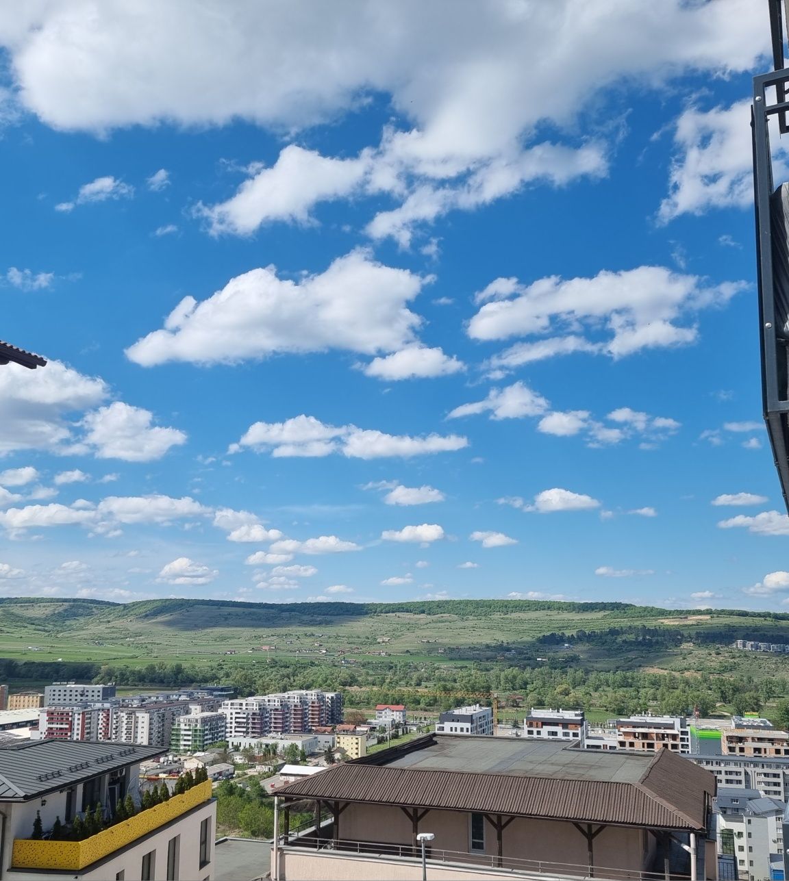 PF Închiriez apartament 2 camere, 53 mp, et. 1, Vivo Cluj