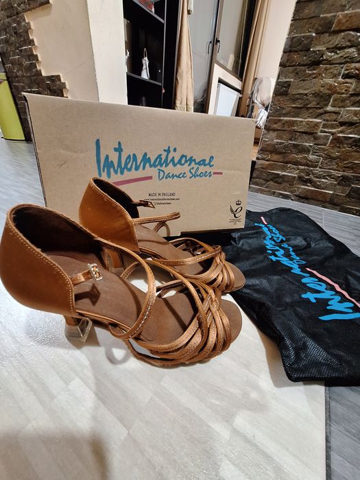 Sandale de dans  sportiv