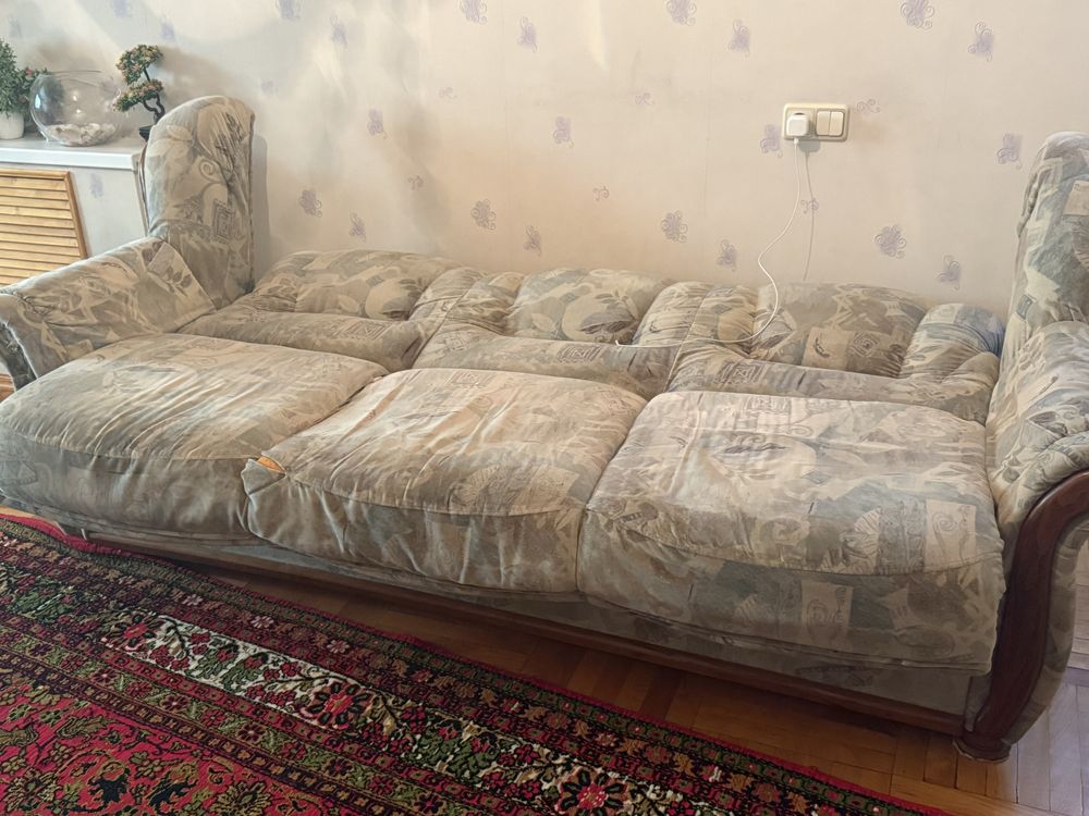 Продается диван и кресло