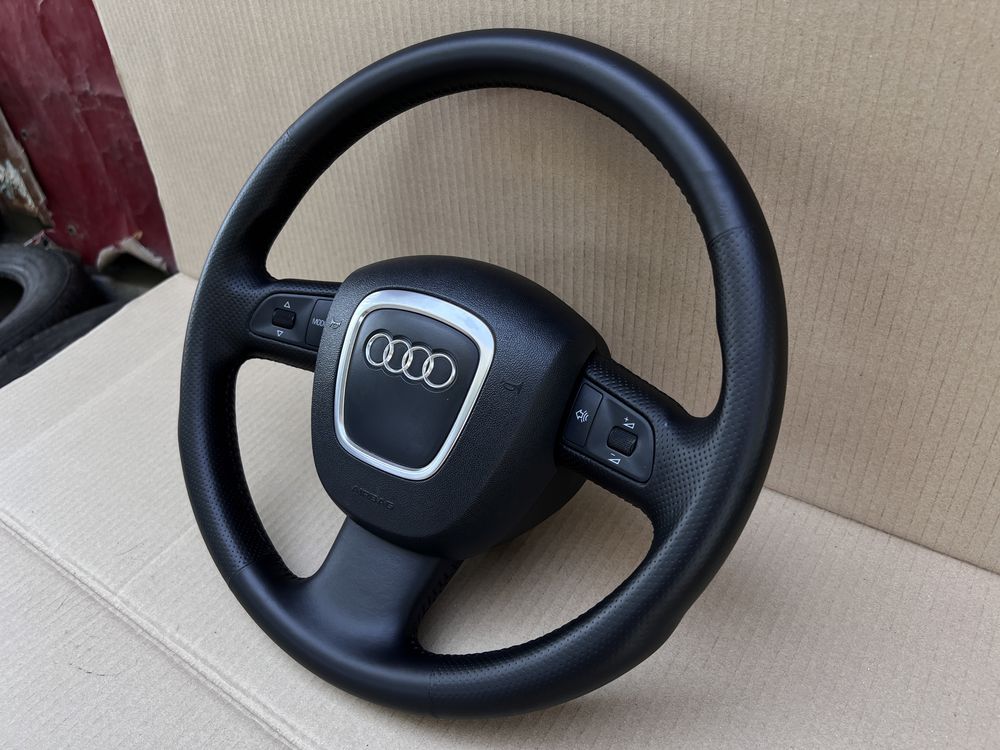 Audi A3 8p Перфектен Мулти Волан.