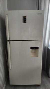 Холодильник широкий Samsung, 86 см.