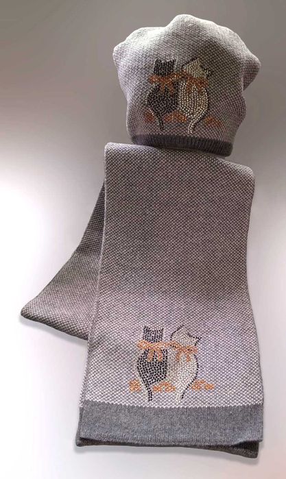 Комплект шапки с шарфом