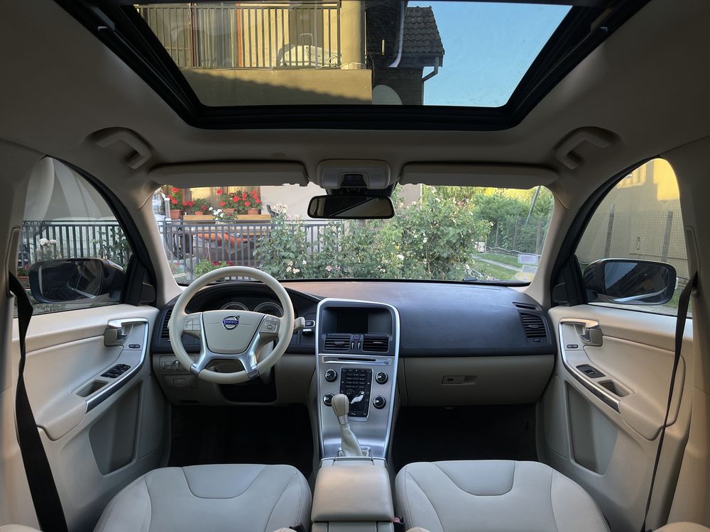 Volvo XC60•2.0•DriveEco•CitySafety•Piele•Trapa•Navi