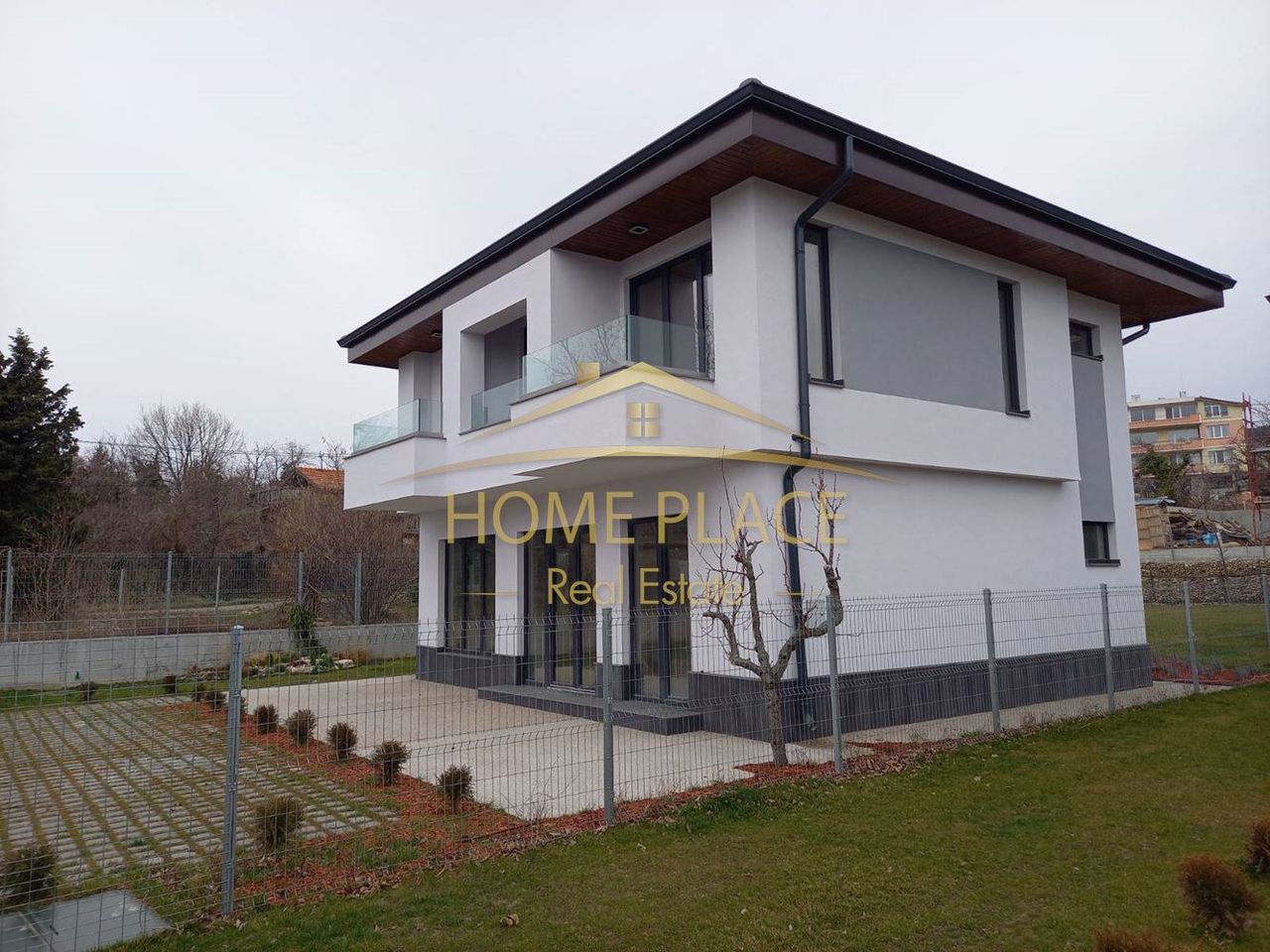 Продава се Къща в Варна, м-т Св. Никола - 160 кв.м за 2307 €/кв.м - Снимка #2