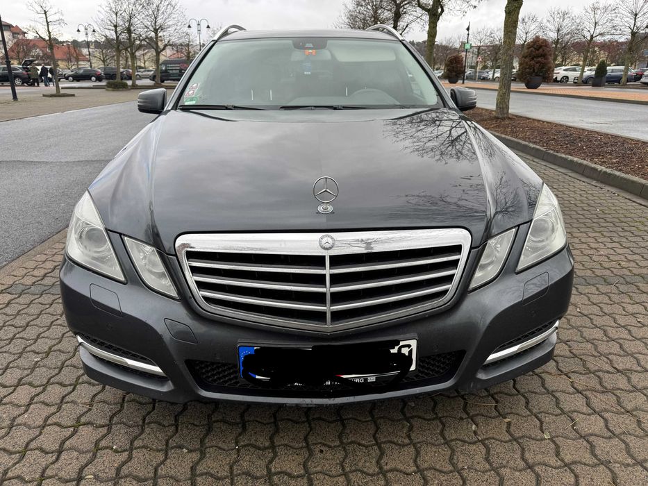 Mercedes Benz E220 Diesel