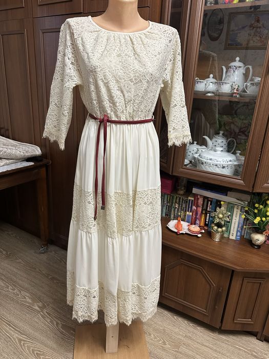 Продам платье новое