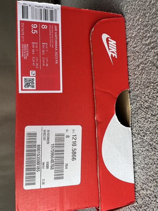 Nike Vapormax noi marimea 41