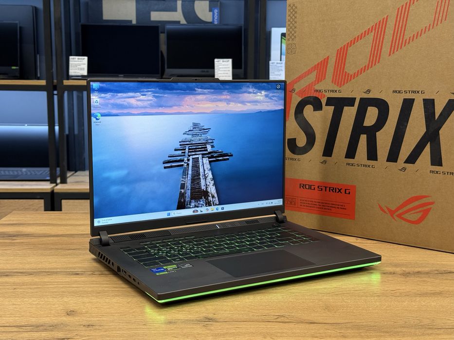 Asus Rog Strix | Intel Core i7 13650HX | RTX4050 | Игровой ноутбук