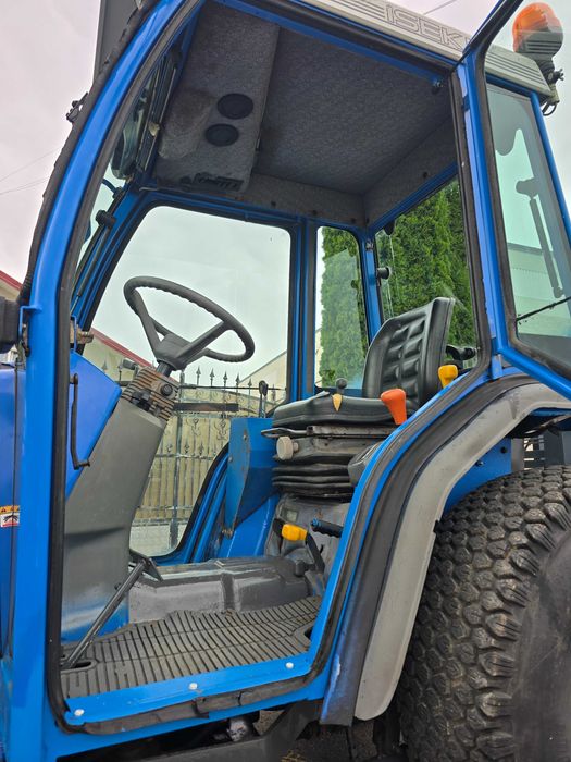 Tractor ISEKI 330 4x4