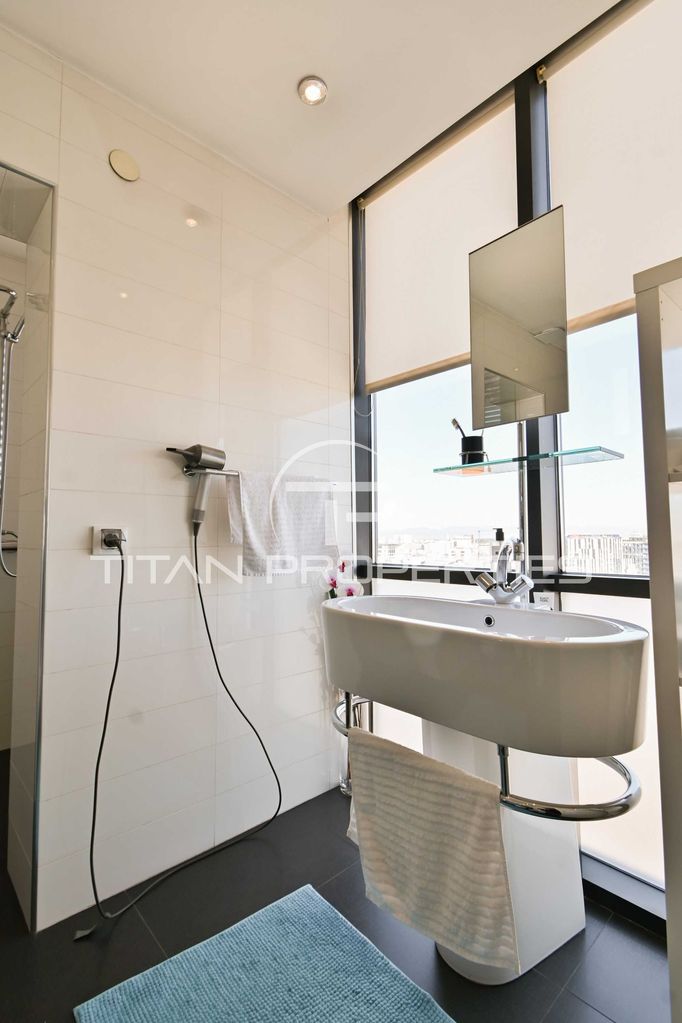 Продава се Двустаен апартамент в София, Кръстова вада - 155 кв.м за 3871 €/кв.м - Снимка #10