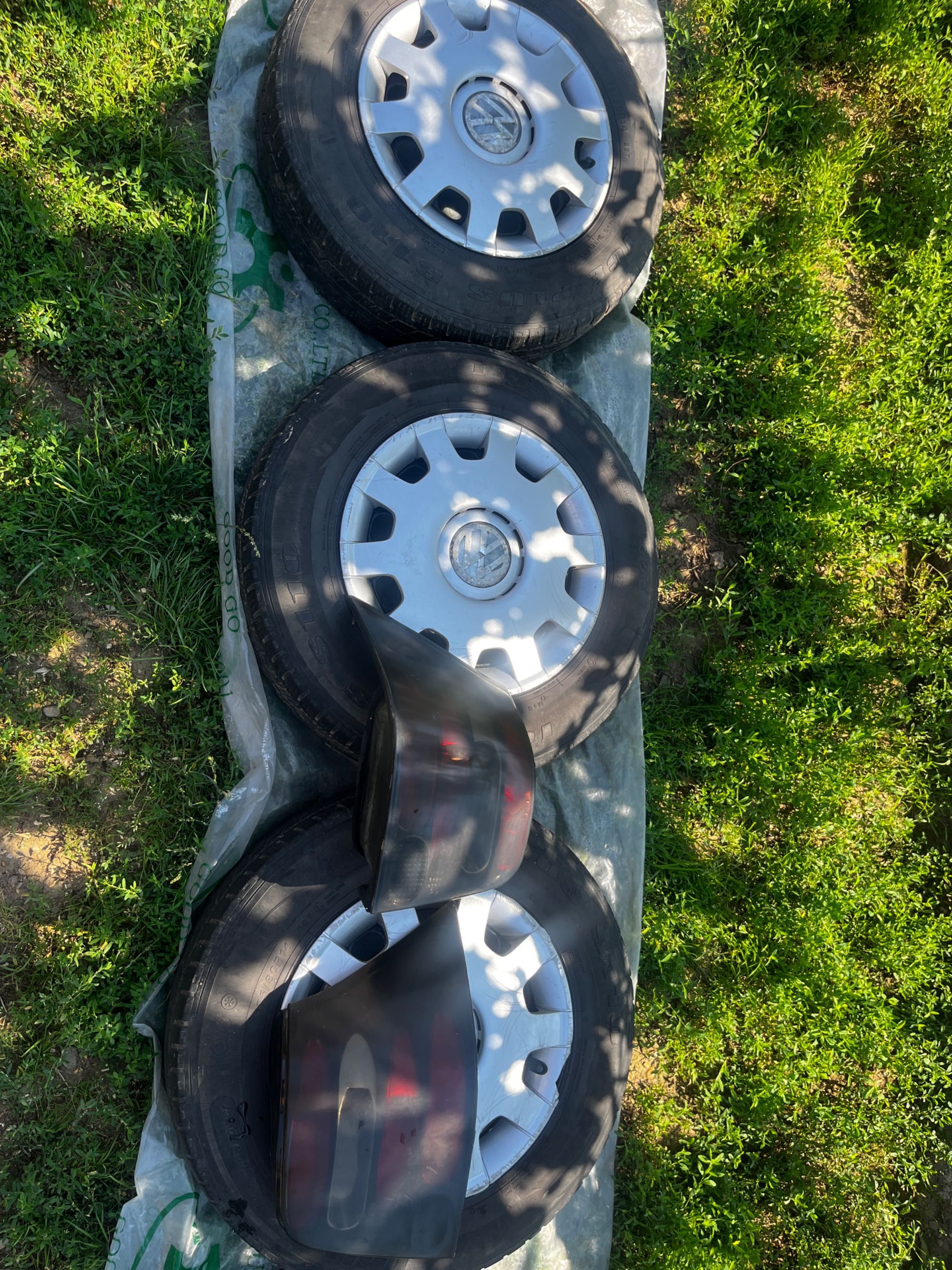 roți golf 4 cu jante de fier și capace + stopuri