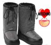 LOVE MOSCHINO № 37/38 & 39/40 Дамски апрески с декоративни камъни и л