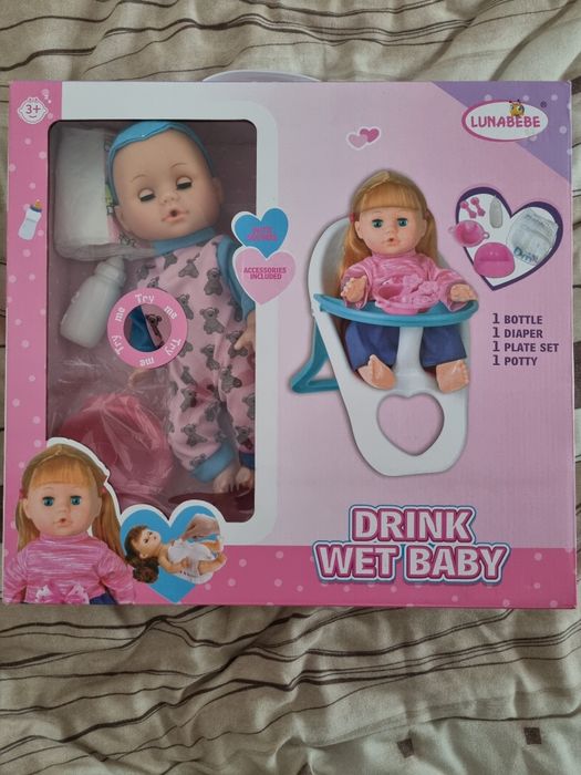 Продавам кукла без следи от употреба