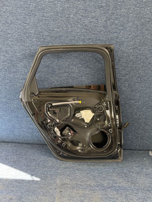 Audi A6 4G C7 break Usa stanga spate completa