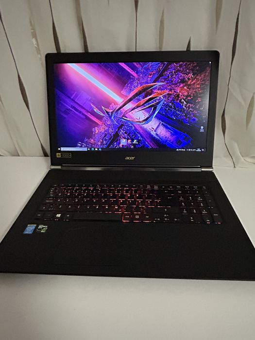 Laptop gaming| 17,3 inch| GTX860M| 12gb ram| ssd128+hdd1 terra