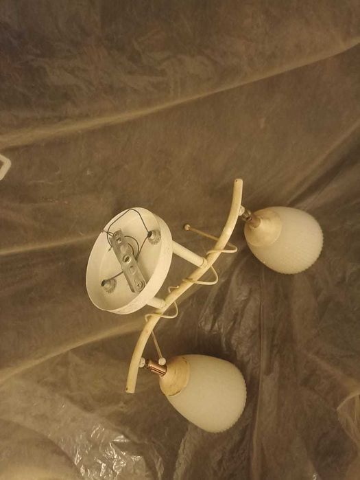 Продается люстра