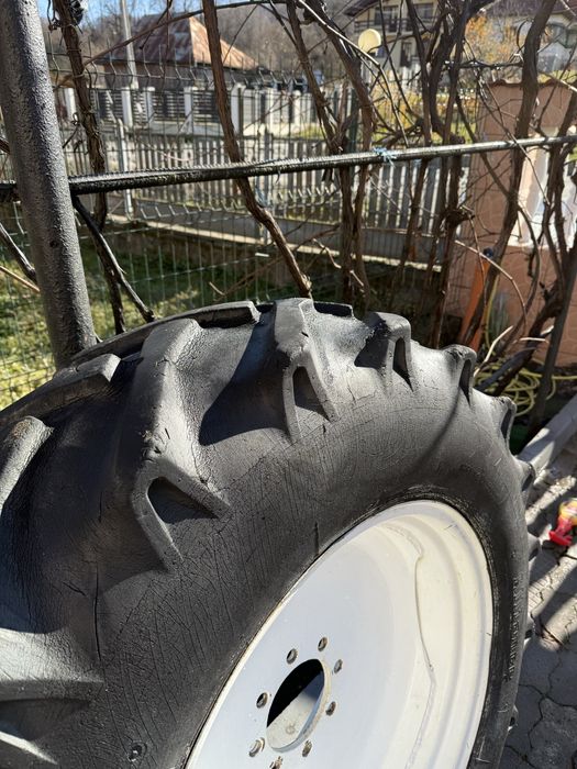 Roti tractor 14.9 28