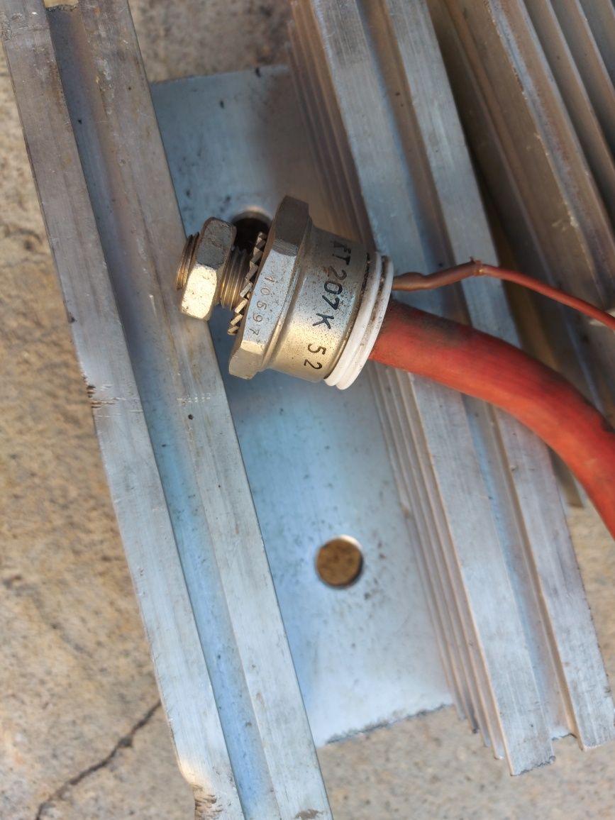 Diode redresor 220v