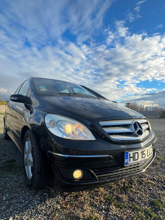 Mercedes Benz B200 2.0 CDI