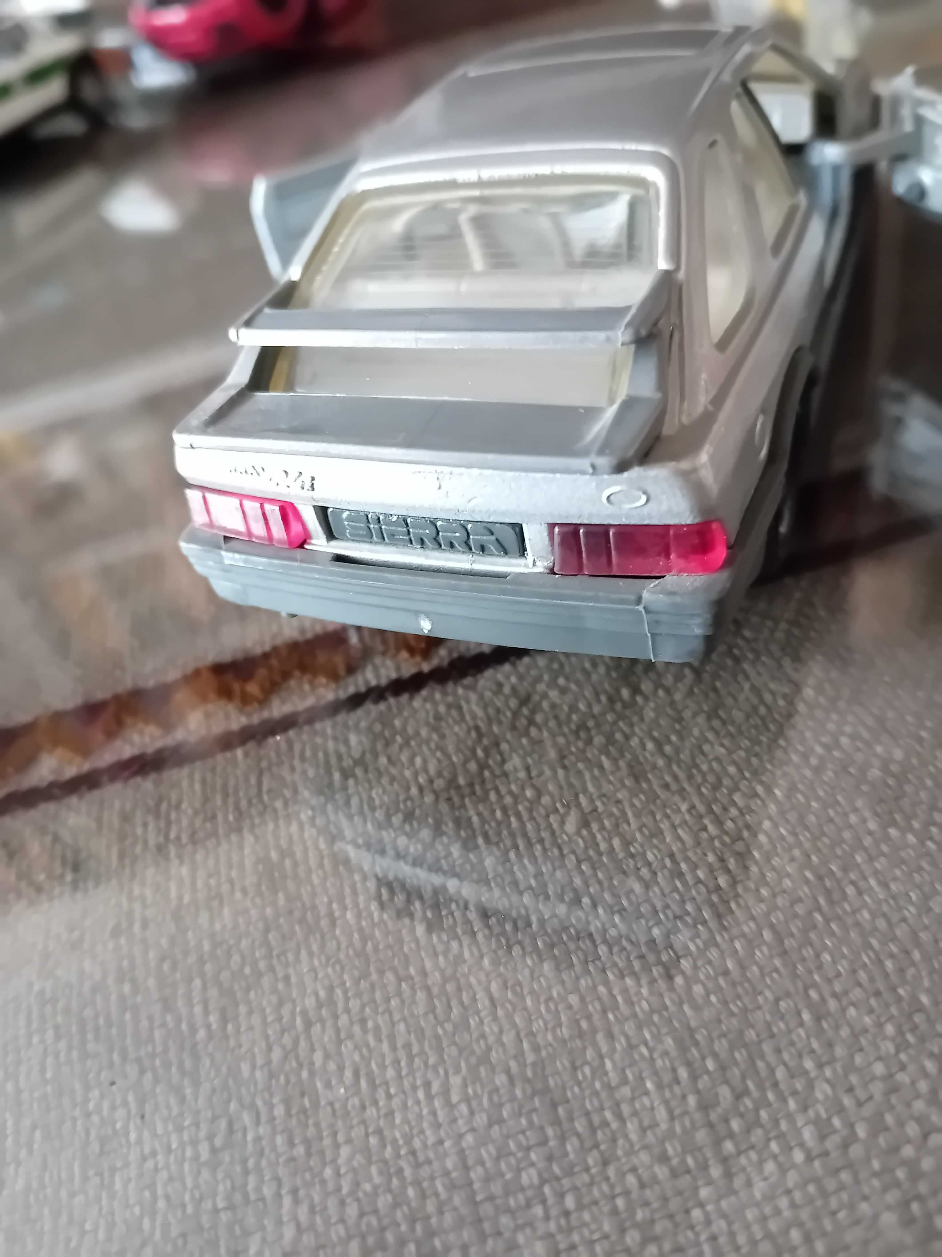 Matchbox FORD SIERA,1982,made in England